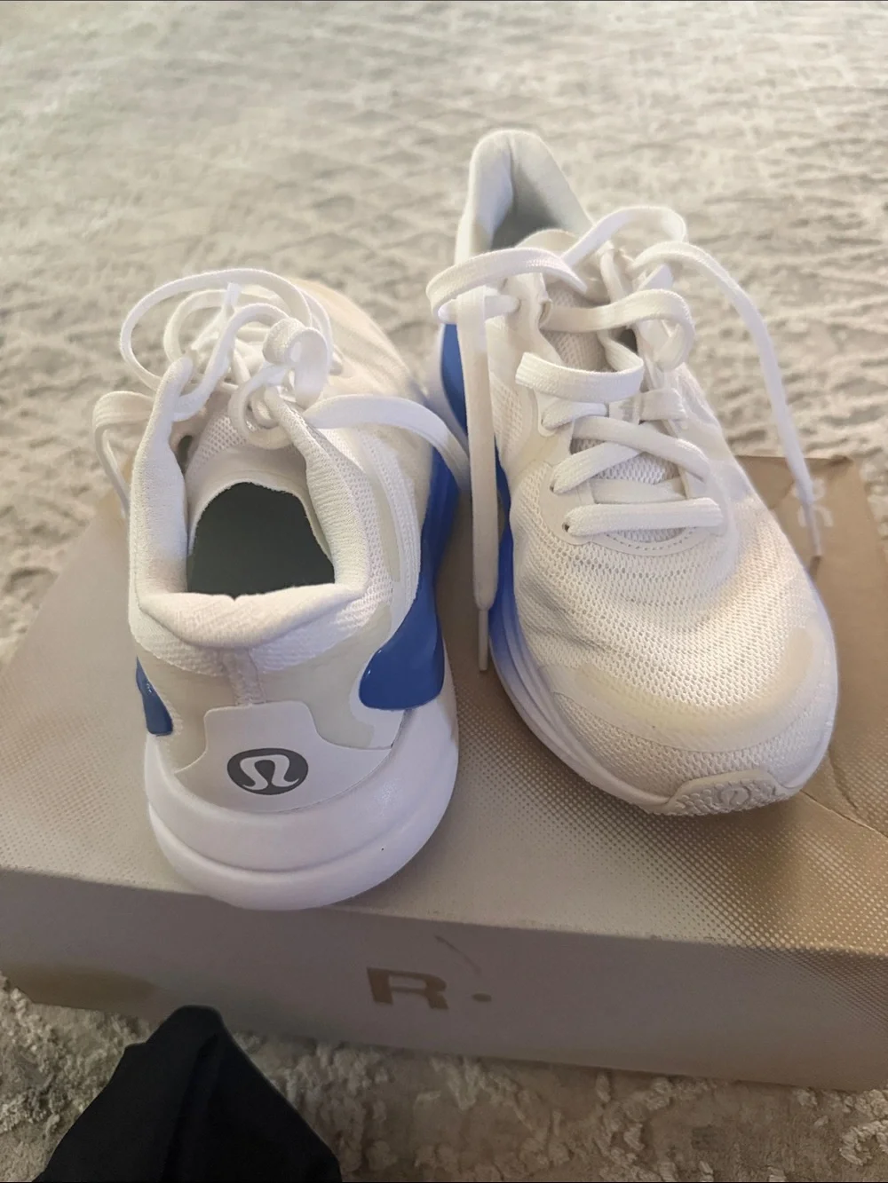 lululemon athletica woman’s ' White Sneakers withi Blue Trim